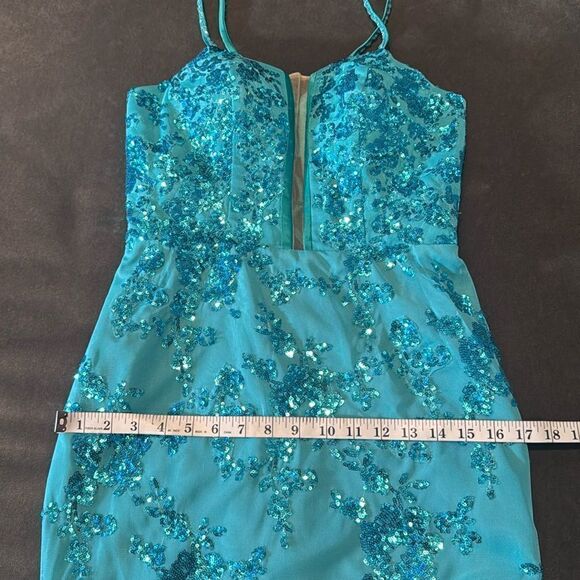 Women’s Blue Mermaid Fit Prom Party Dress Sparkly Sequins Leg Slit Size 2 NEW - Picture 10 of 11